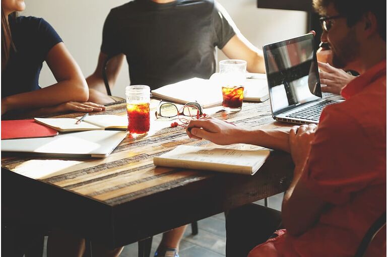 advice-advise-advisor-brainstorming